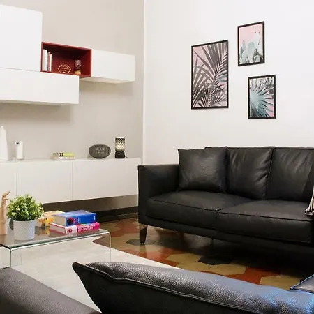 Lejlighed Joivy Splendid 3br With Parking And Terrace In Como