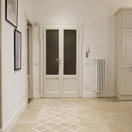 Lejlighed Joivy Splendid 3br With Parking And Terrace In Como