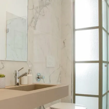 Joivy Splendid 3br With Parking And Terrace In Lake Como