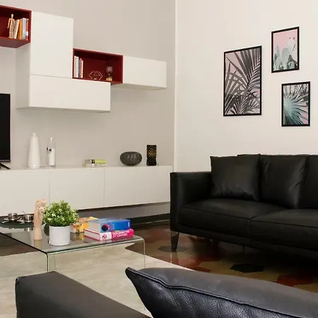Joivy Splendid 3br With Parking And Terrace In *