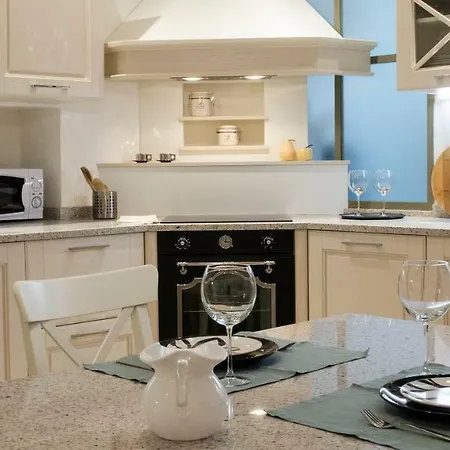 Joivy Splendid 3br With Parking And Terrace In
